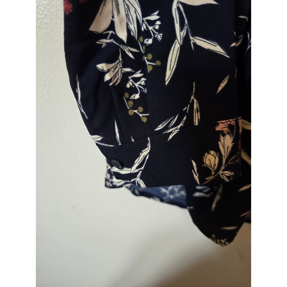 Hilary Radley Womens Navy Blue Floral Split V-Neck Long Sleeve Blouse Size M NWT - Picture 7 of 9